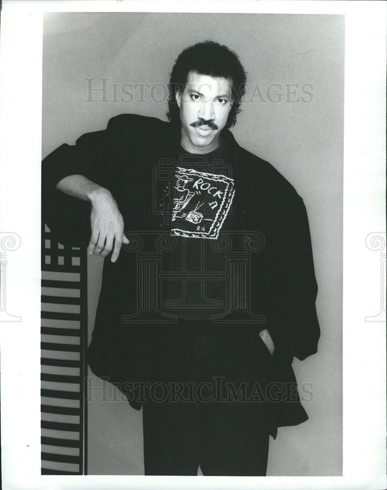 1986 Uplifting show for Lionel Richie fans-Historic Images