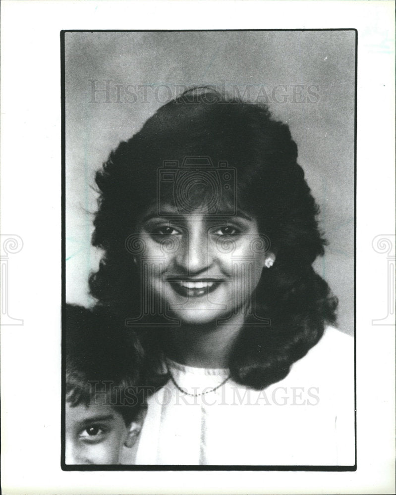 1986 Mona Patel-Historic Images