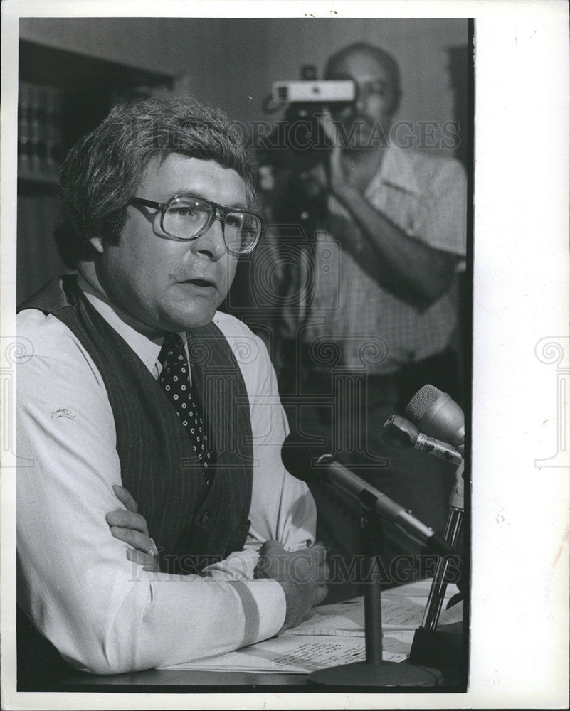 1976 Lewis Brooks Patterson Michigan-Historic Images