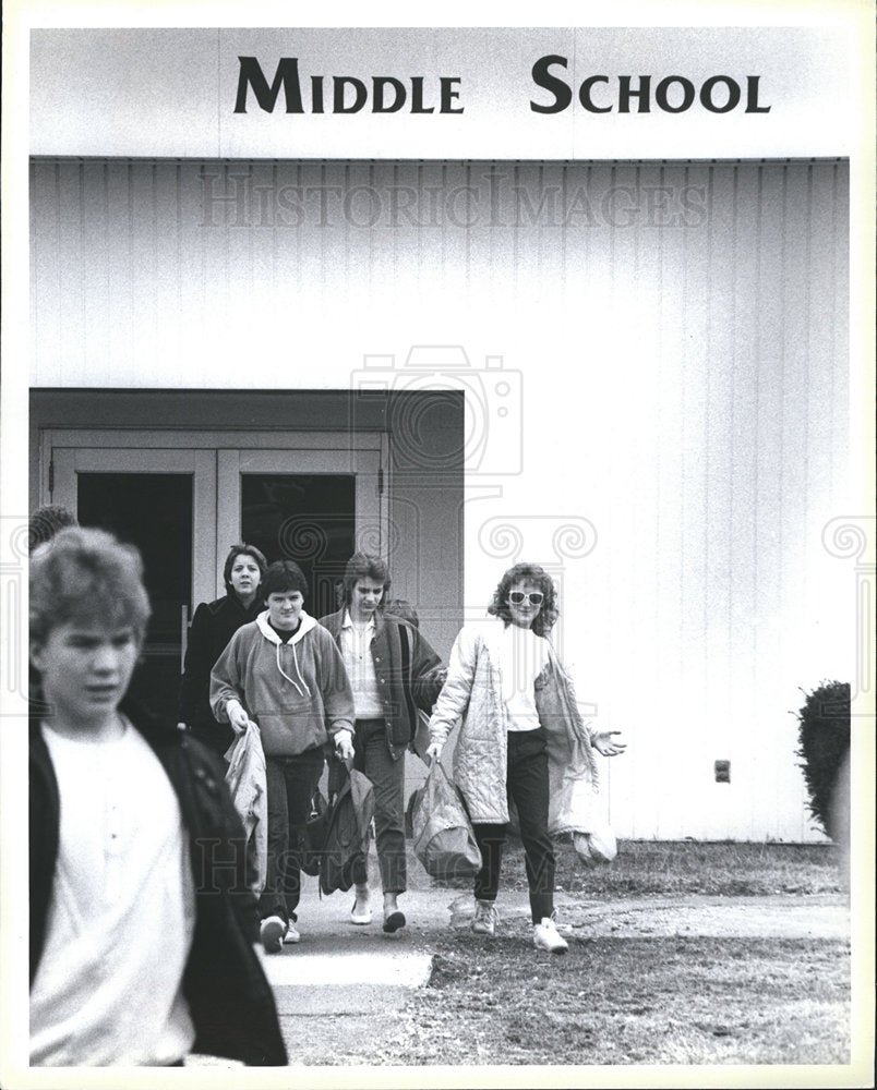 1986 Ryan White, Ed Hubbard, kids-Historic Images