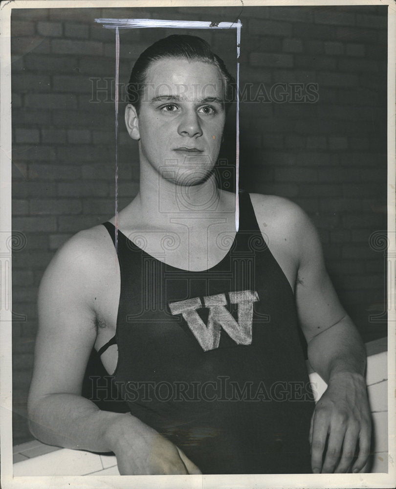 1941 William Prew Wayne University swimmer-Historic Images