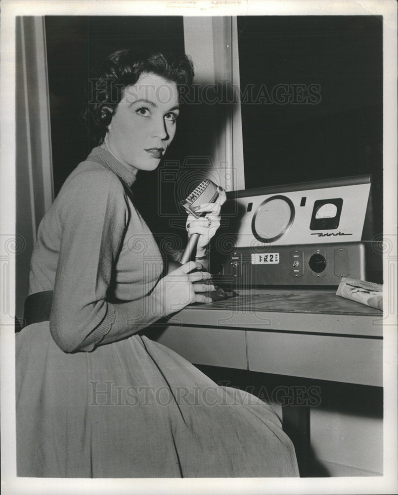1957 Eva Ralf actress crusader cbs-tv - Historic Images