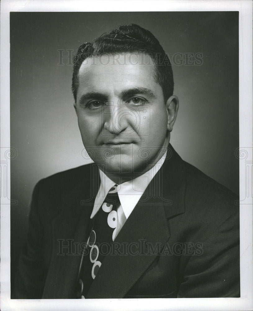 1964 James H Quells manager-Historic Images