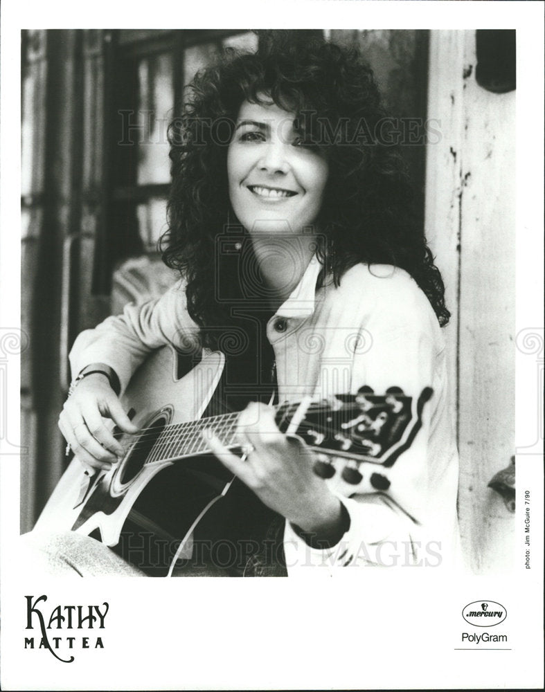 1992 Kathy Mattea country music performer-Historic Images