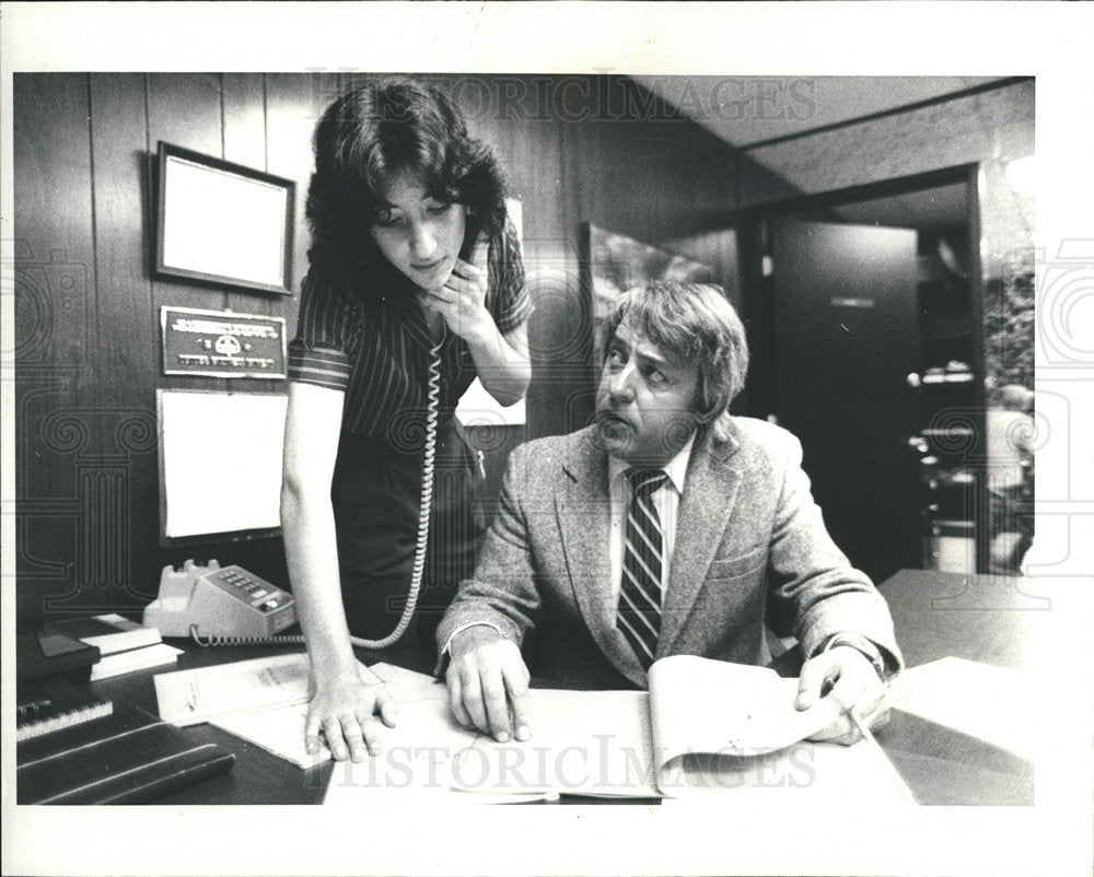 1981 Elaine Kissel Business Manager-Historic Images