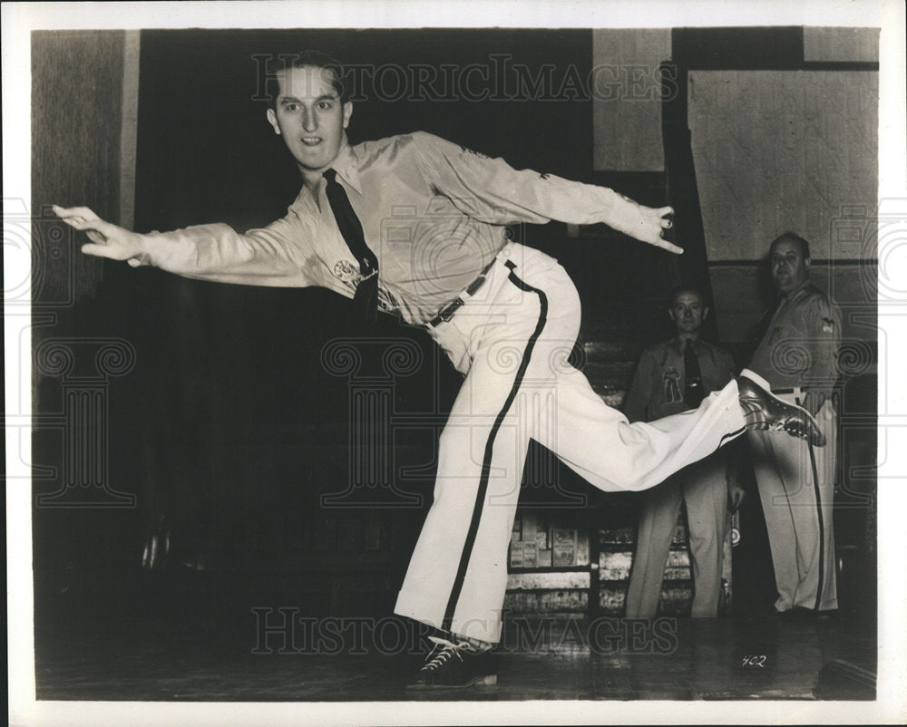 1948 Paul Krumske bowler-Historic Images