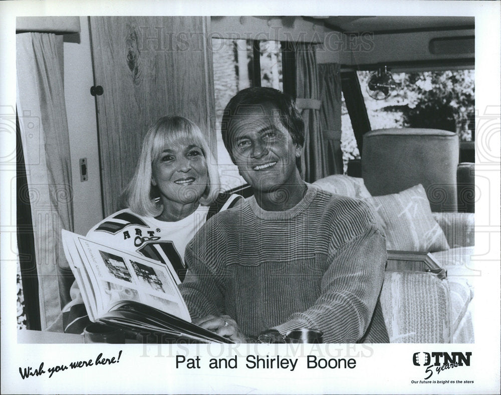 1988 Pat and Shirley Boon-Historic Images