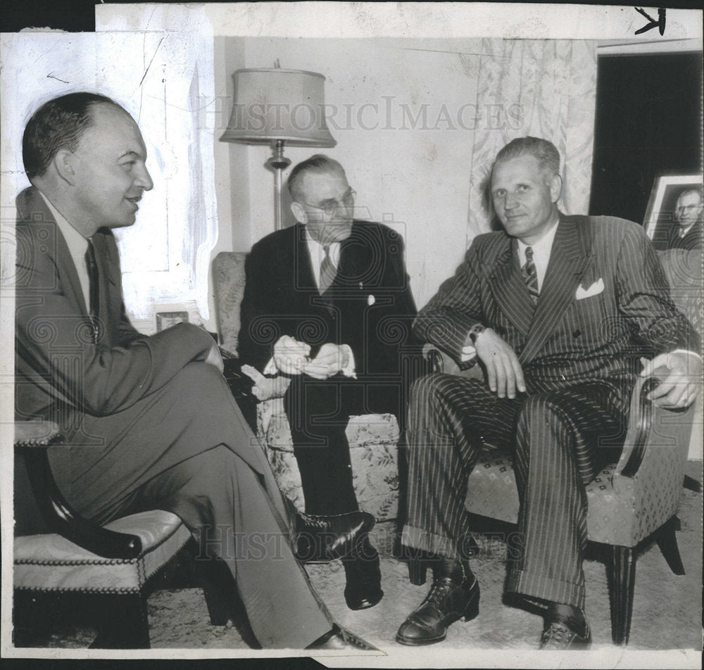 1946 Harold E. Stassen and the candidate-Historic Images