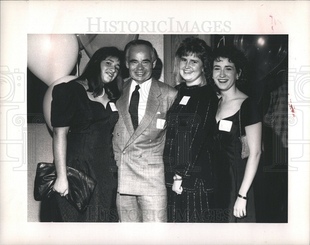 1988 PARTY LINE-Historic Images