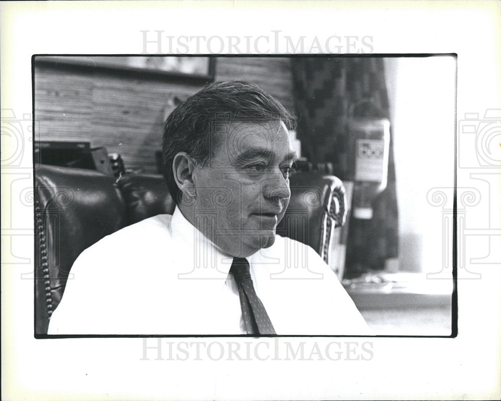 1985 RICHARD SUHRHEINICH  Lawyer-Historic Images