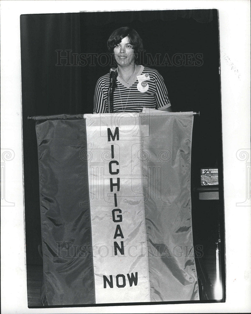 1982 marge duly-morrow-Historic Images