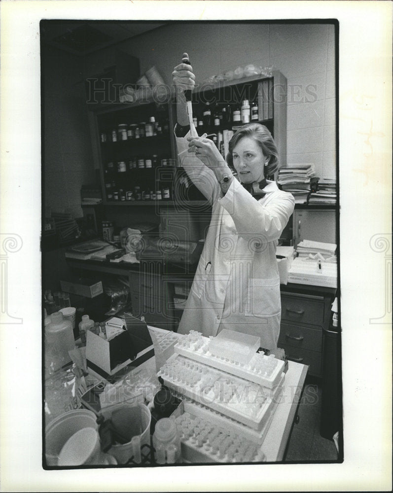 1986 Liz DuMouchelle Laboratory Detroit-Historic Images