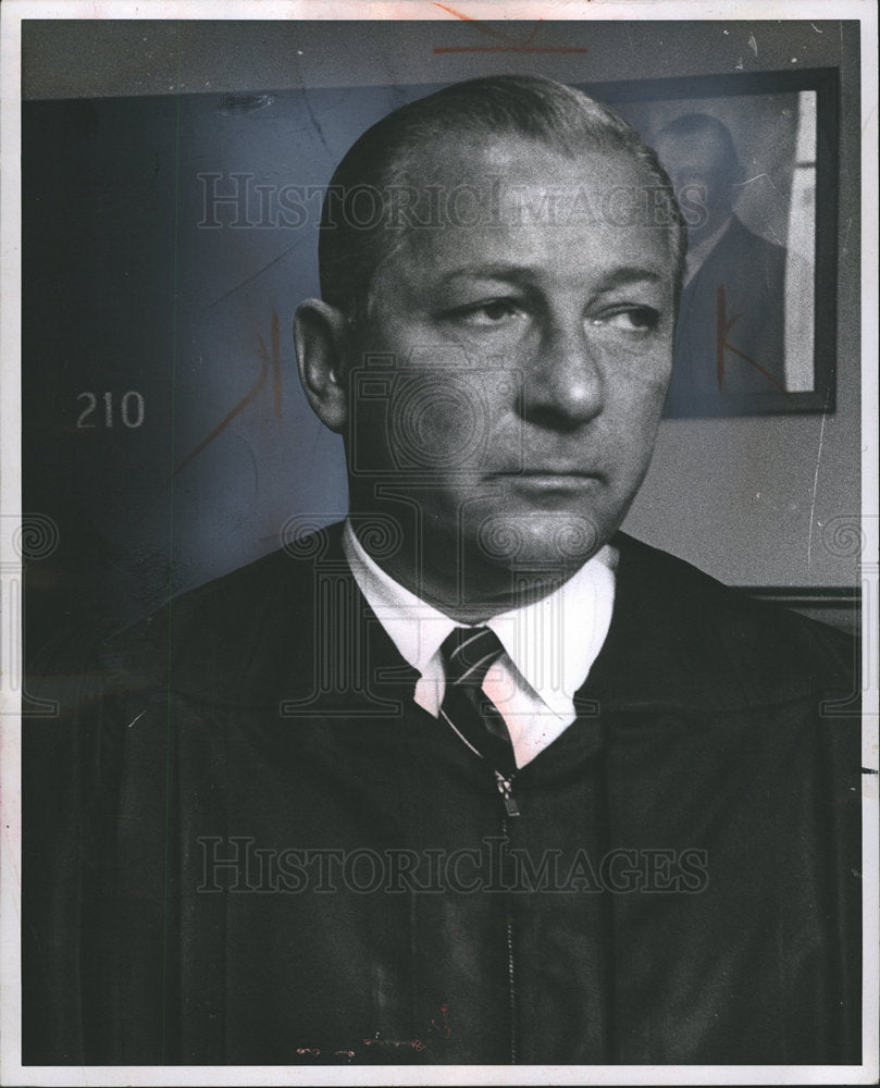 1966 JUDGE ARTHUR J. KOSCINSTEI-Historic Images