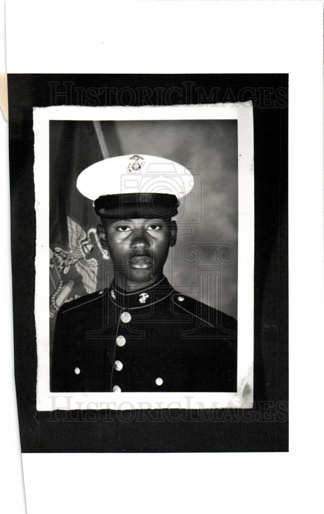 1990 U.S. Marine Duane Carter Uniform-Historic Images