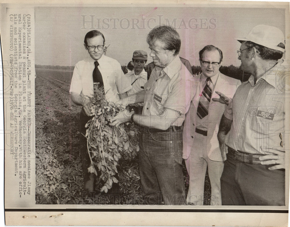 1976 Jimmy Carter peanut farmer-Historic Images