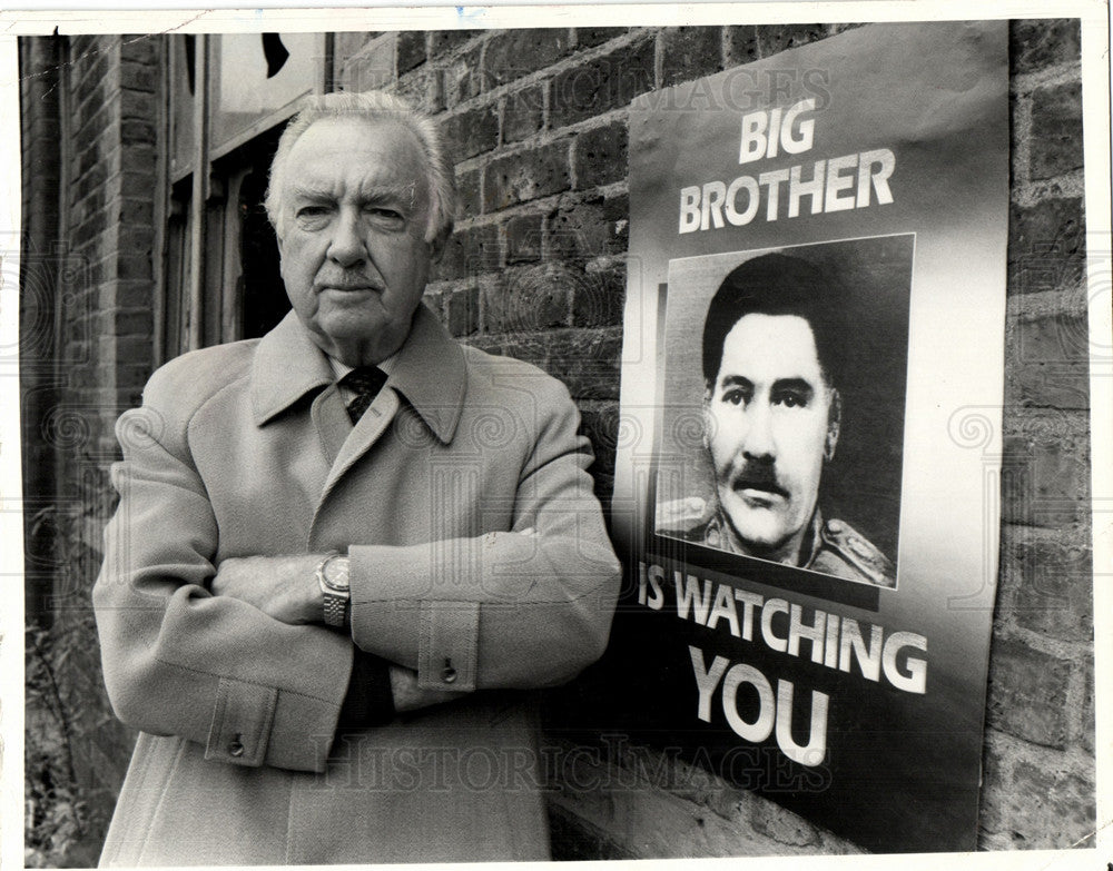 1983 Walter Cronkite interviewed Electronic-Historic Images