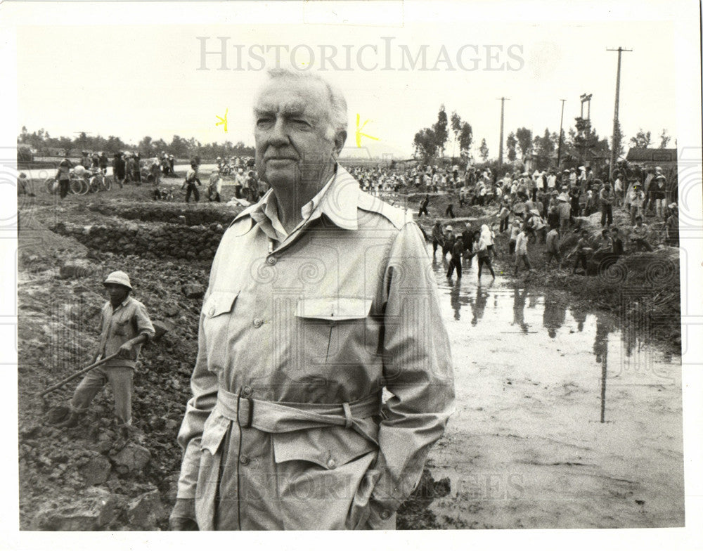 1985 Walter Cronkite American Journalist-Historic Images