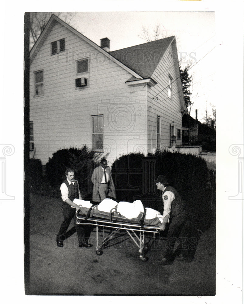 1989 Medical examiner&#39;s office personnel re-Historic Images