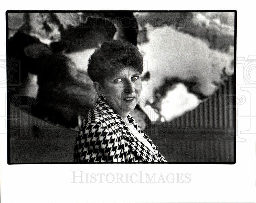 1993 Kathy D&#39; Angelo Blue Cross award rep.-Historic Images