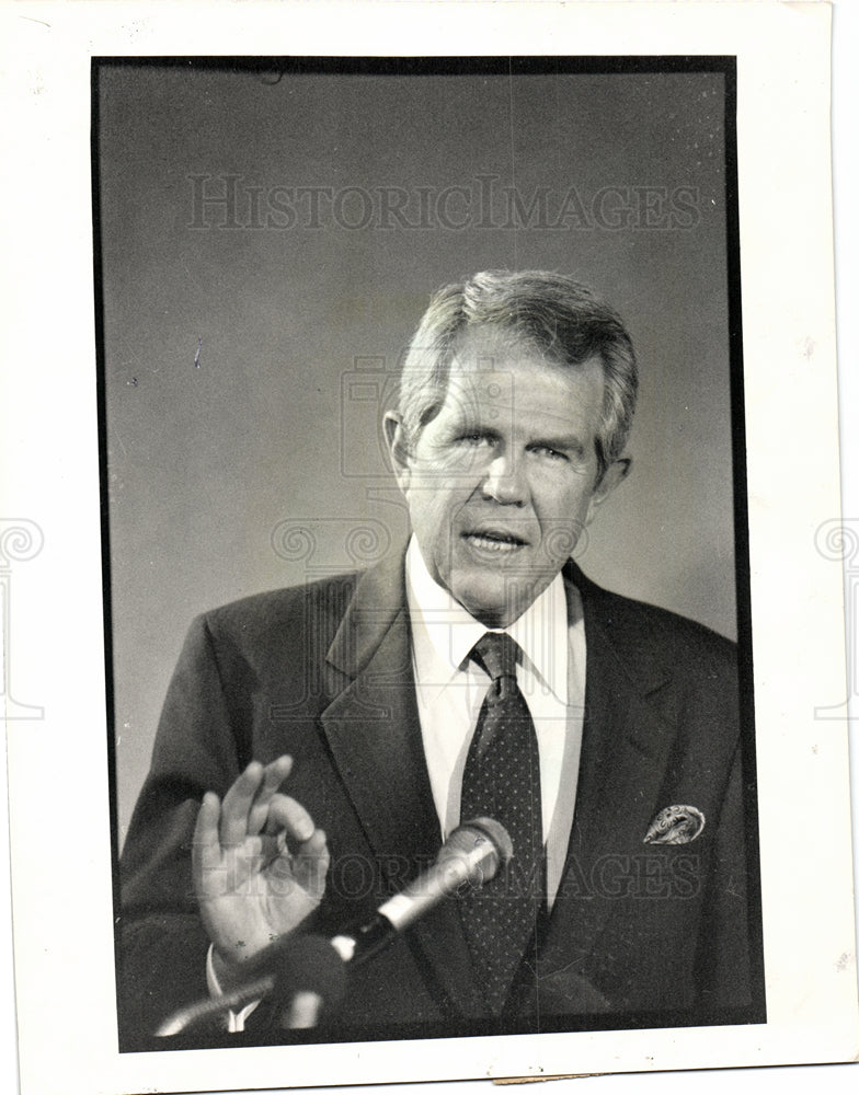 1987 Pat Robertson Televangelist-Historic Images