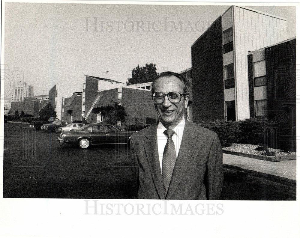 1989 Michigan Apartments Condos-Historic Images