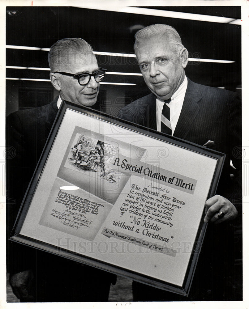 1963 Frank Angelo award Charles Leadbetter-Historic Images