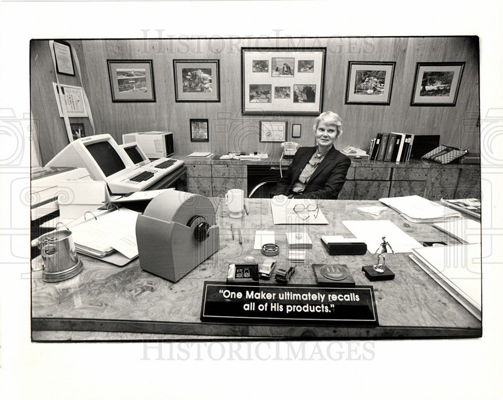 1984 Elizabeth Betsy Archer-Johnson-Historic Images