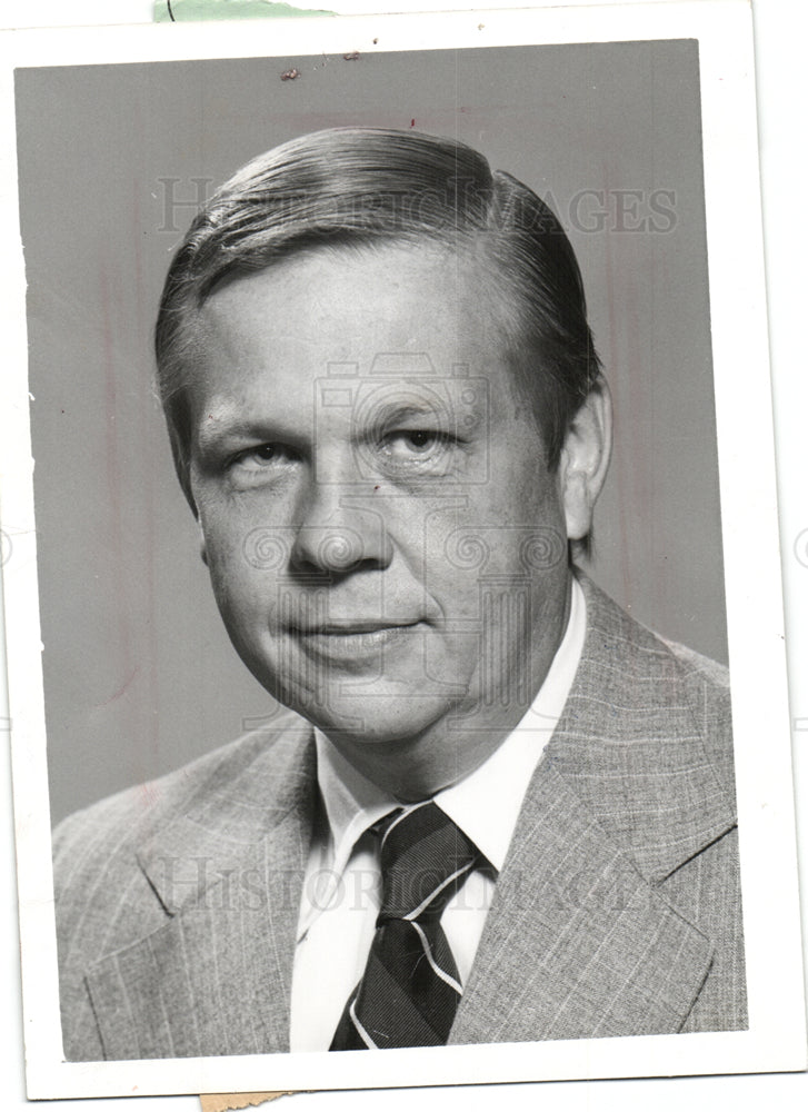 1980 Lee E. Dirks-Historic Images