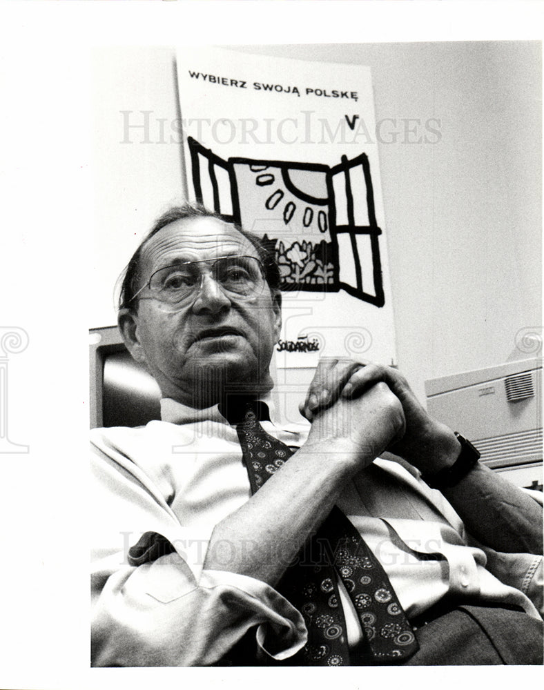 1990 Robert Zajone Social Research Leader-Historic Images