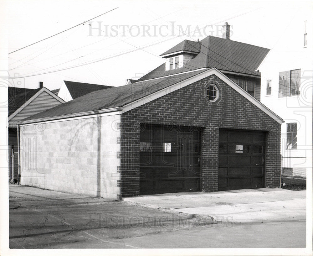 1953 Mayor Zak&#39;s Garage-Historic Images