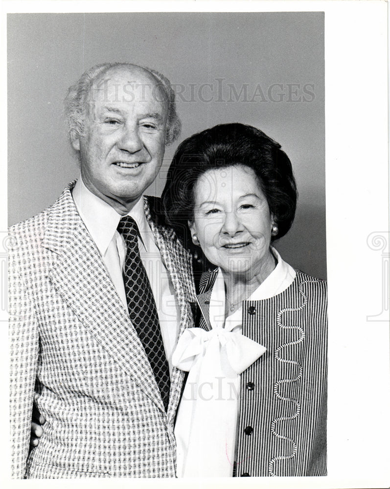1980 Irving and Jean Stone Teamwork-Historic Images