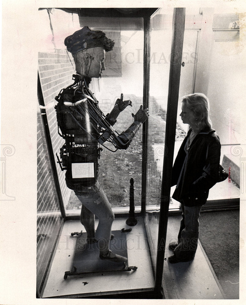 1974 Mechanical Clarinet Stearns Building-Historic Images