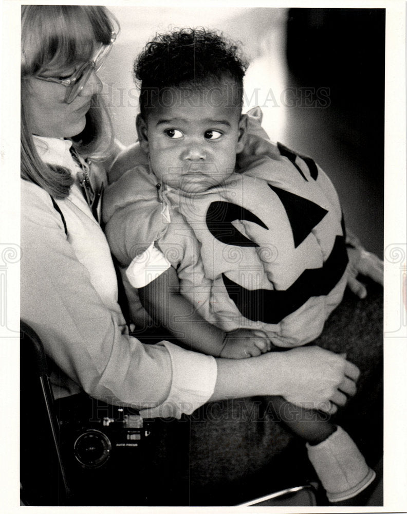 1983 Catherine Mary"Cathy" Edwards Pembroke-Historic Images