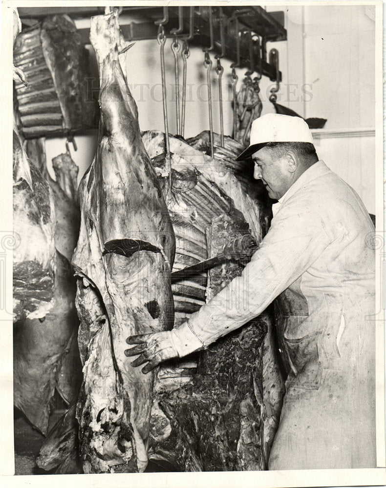 1948 Horse meat-Historic Images