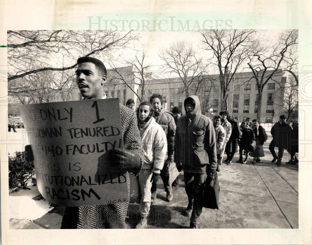 1989 Eric Williams leads protest black-Historic Images