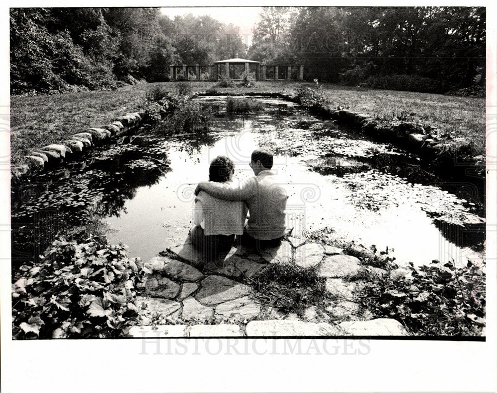 1986 UM Dearborn ponds arbor-Historic Images