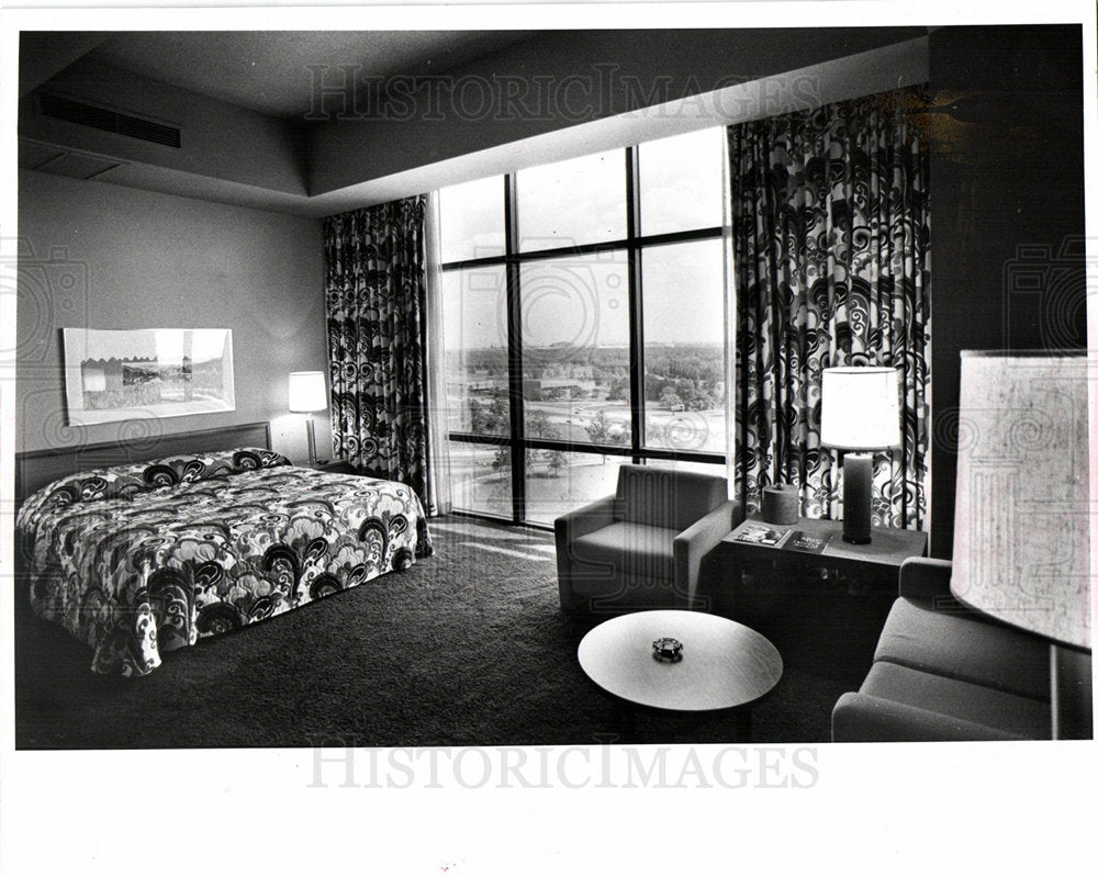 1977 Hyatt Regency Hotel � Dearborn-Historic Images