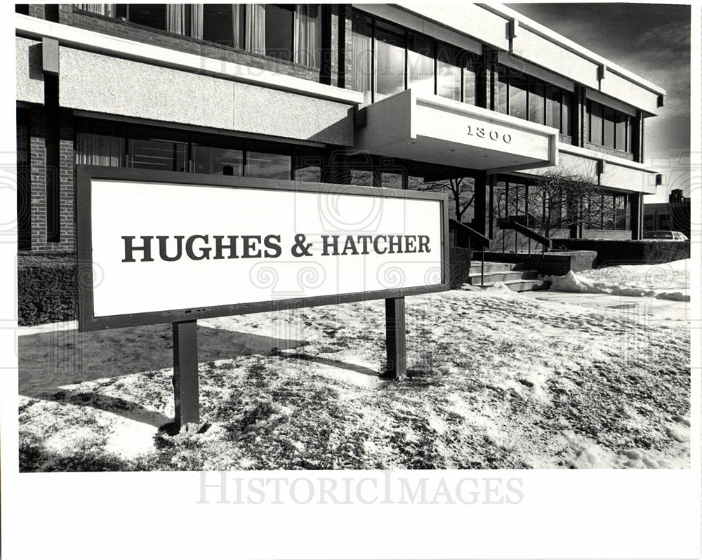 1982 Hughes &amp; Hatcher-Historic Images