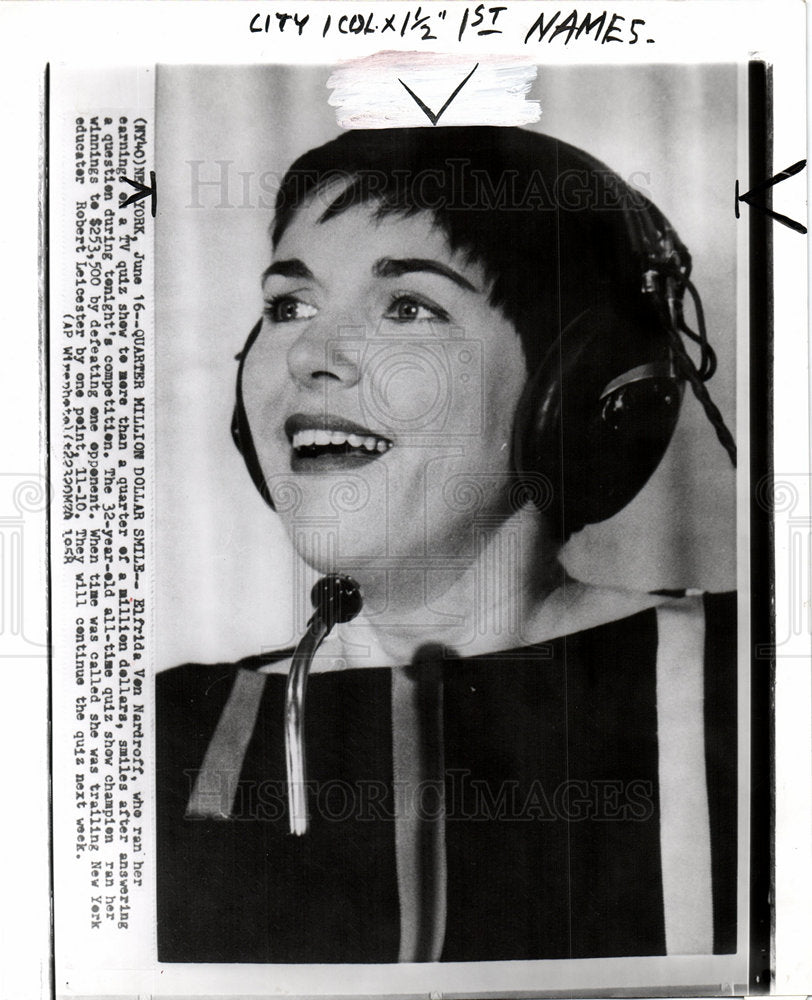 1958 Elfrida Van Nardroff, game show player-Historic Images