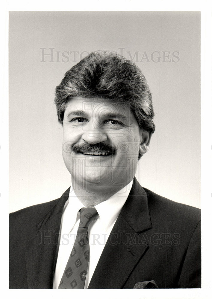 1987 Nicholas Vlisides-Historic Images