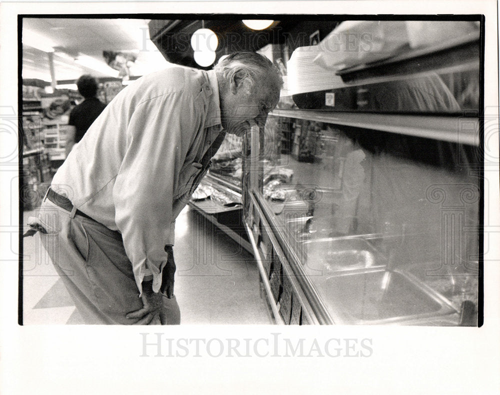 1981 John Voelker Attorney Judge Writer-Historic Images