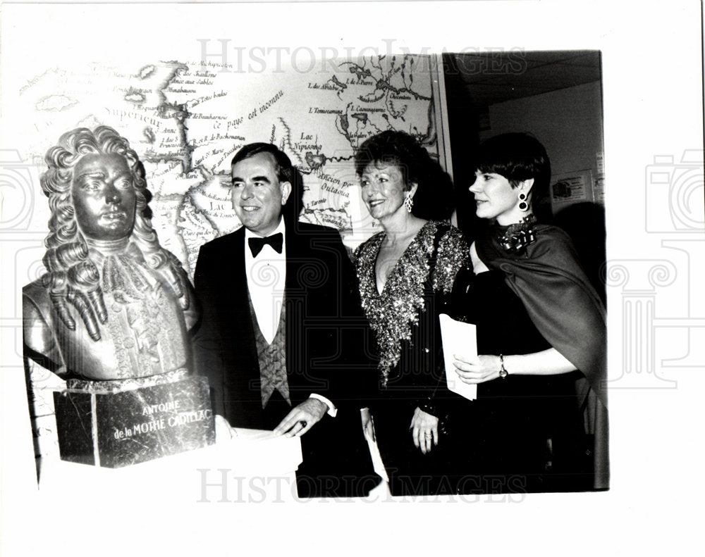 1992 Bill Vititoe Sue Maud Lyon historical-Historic Images
