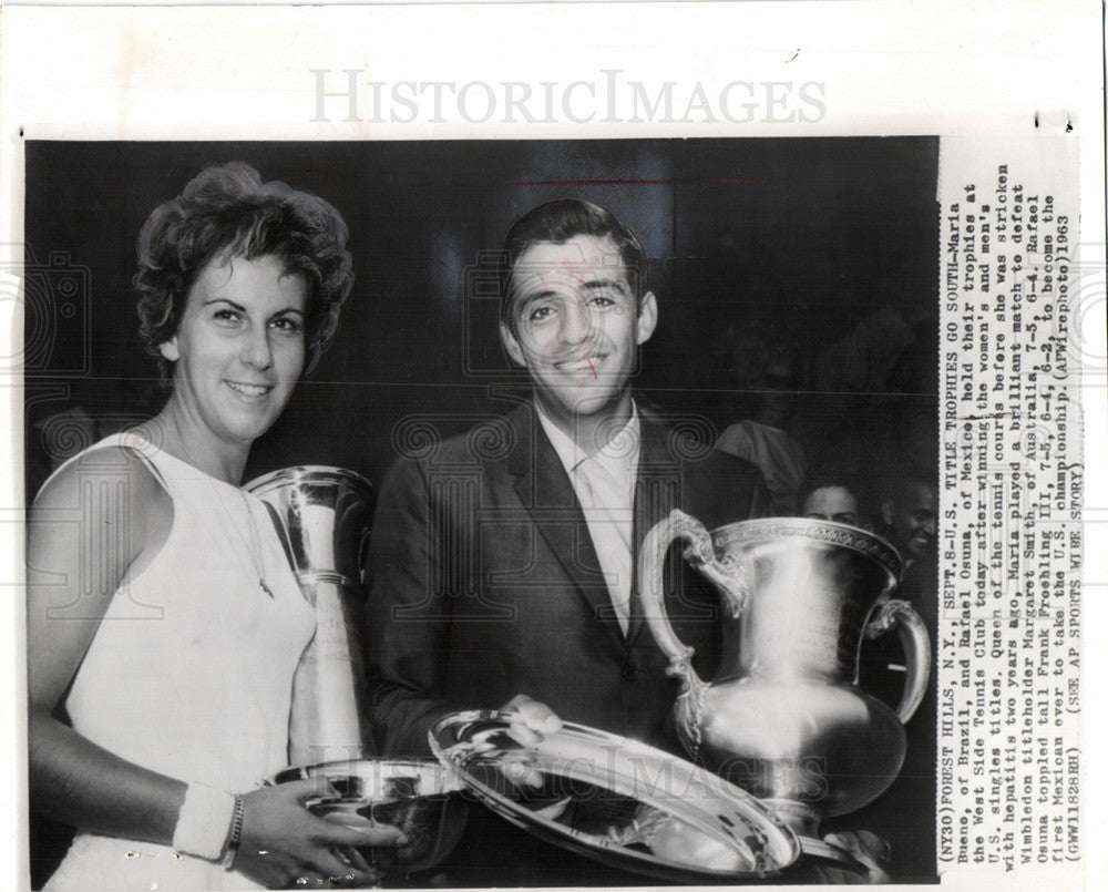 1963 Maria Bueno Rafael Osuna tennis champs-Historic Images