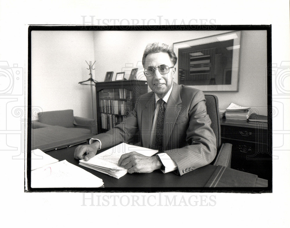 1989 Harry Semerjian, Director Bell Michiga-Historic Images