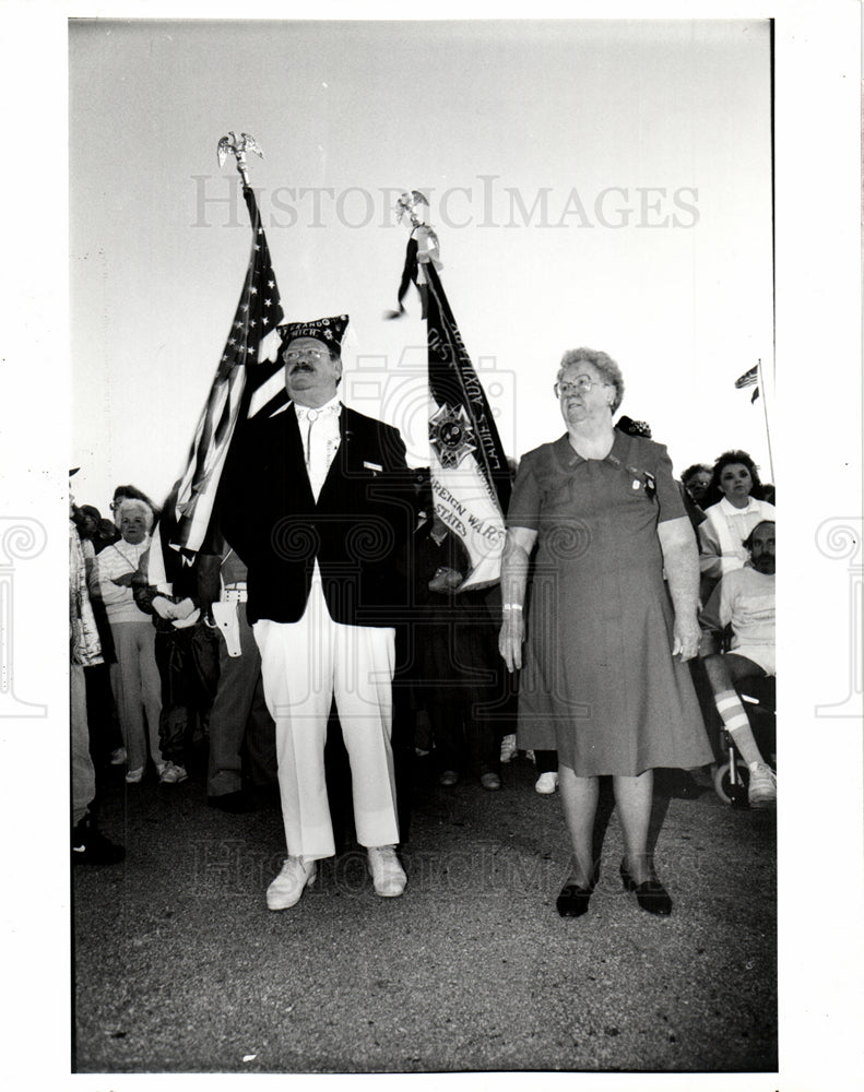 1991 mackinac bridge walk-Historic Images