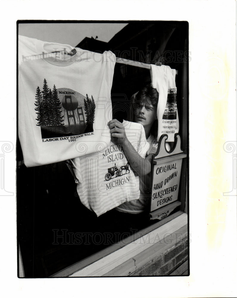 1991 Mackinaw Bridge Walkers-Historic Images