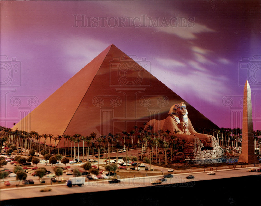 1993 Luxor Las Vegas Nevada sphinx pyramid-Historic Images