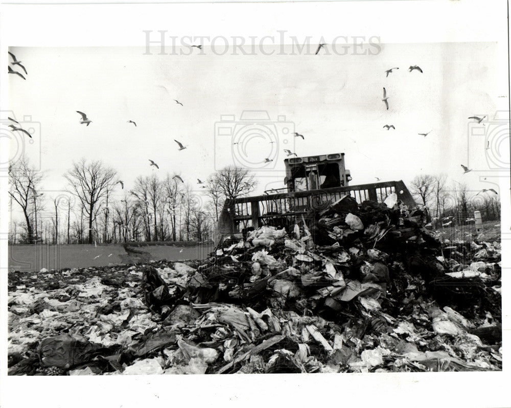 1993 landfill bulldozer-Historic Images