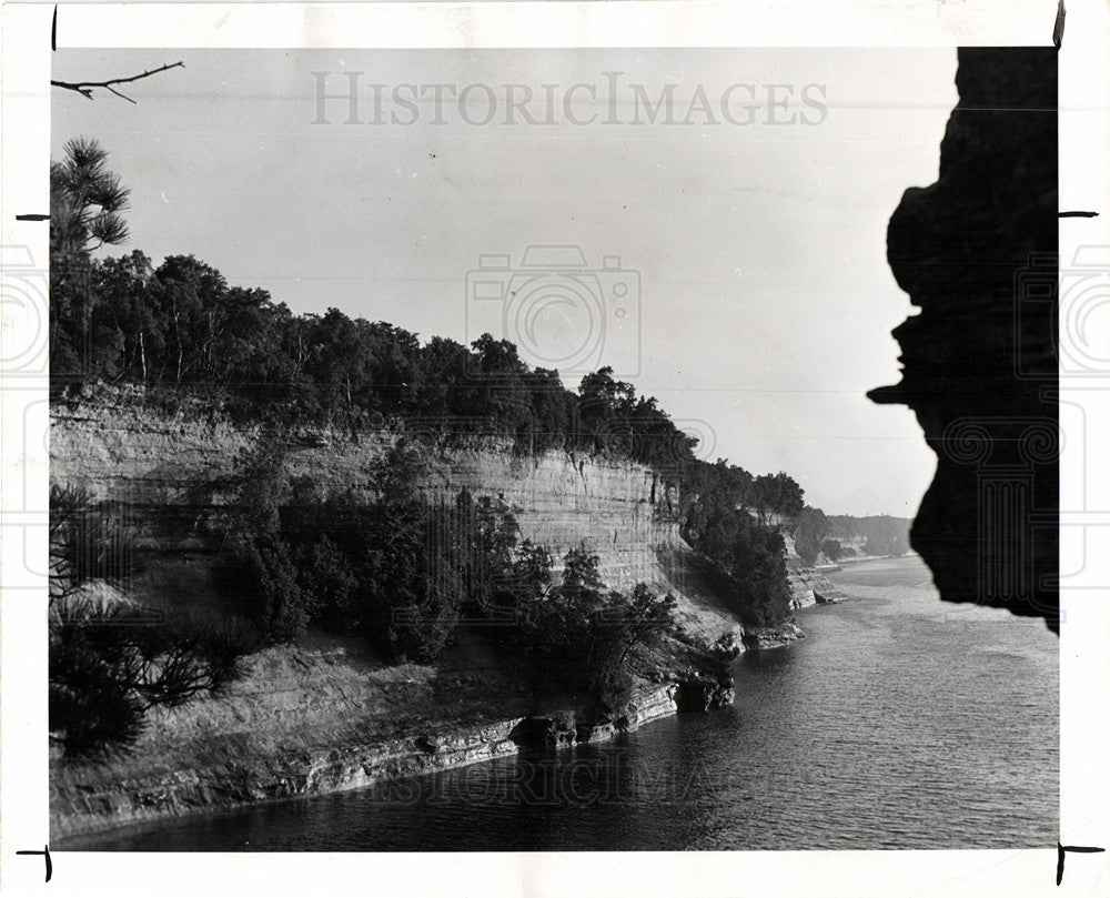 1984 Cliffs Lake Superior-Historic Images