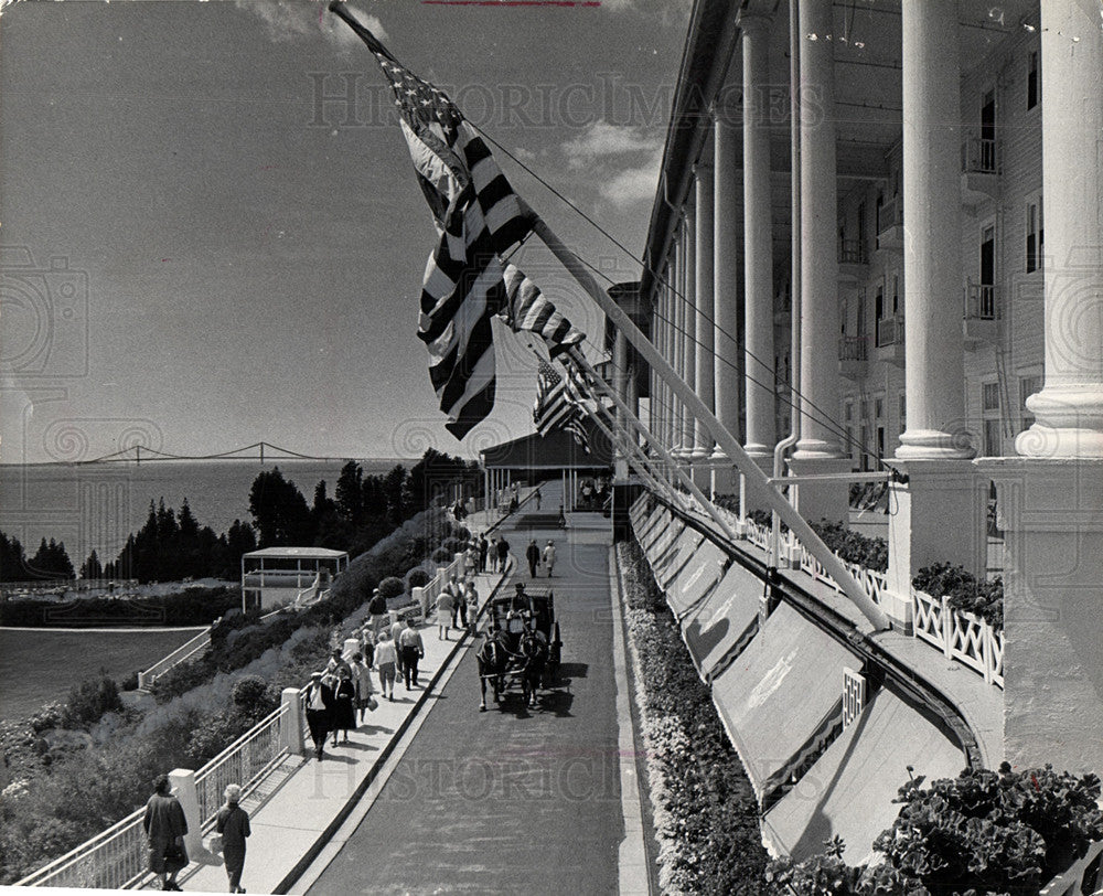 1962 MBA&#39;s 80th convention Mackinac Island-Historic Images